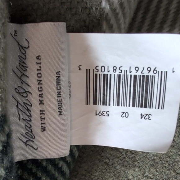 Winter Plaid Woven Throw Blanket Tonal Green - Hearth & Hand - Picture 4 of 5